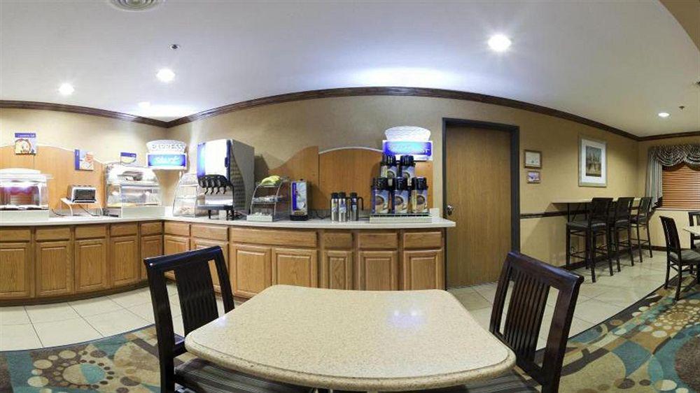 Holiday Inn Express Tuscola Eksteriør billede