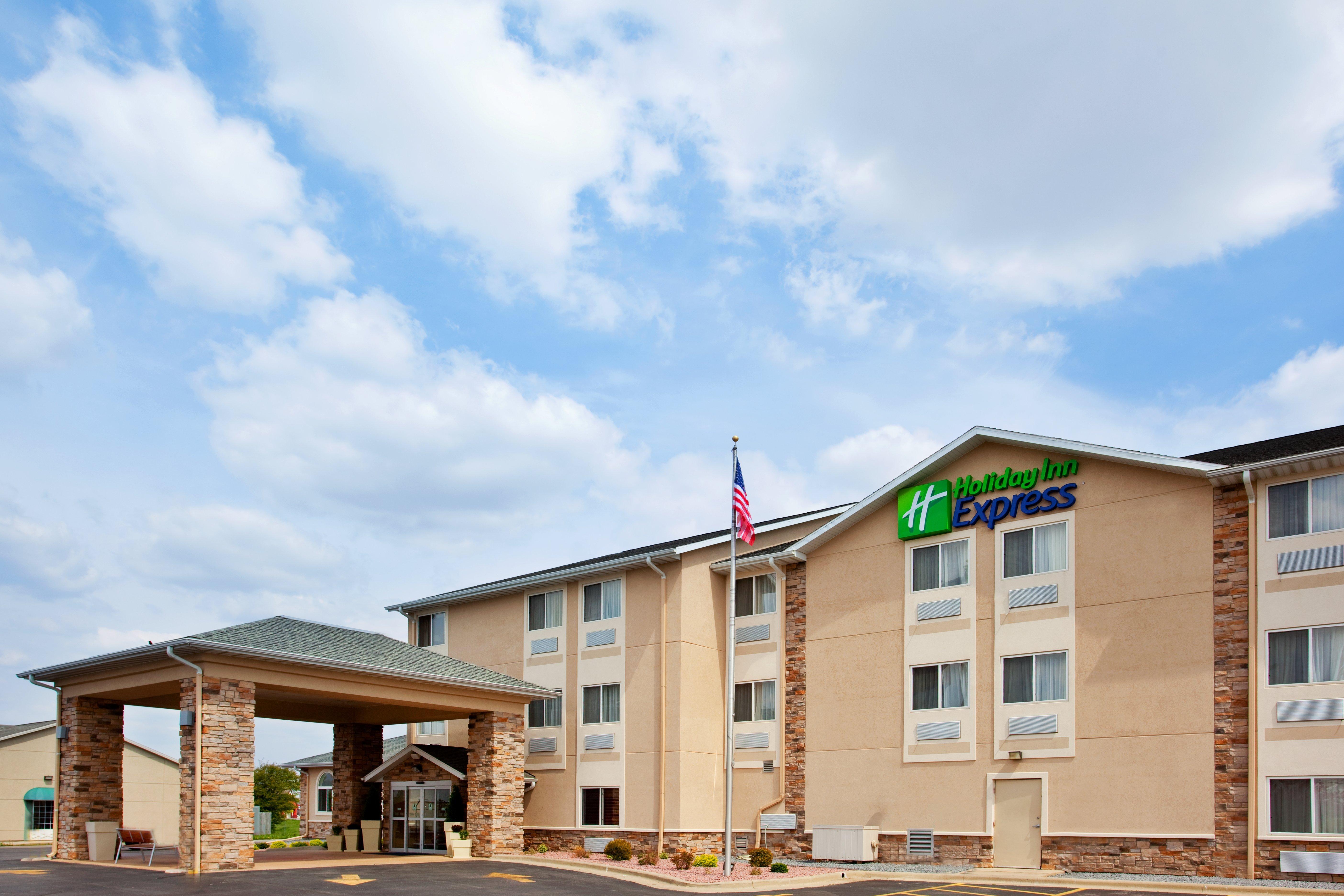 Holiday Inn Express Tuscola Eksteriør billede
