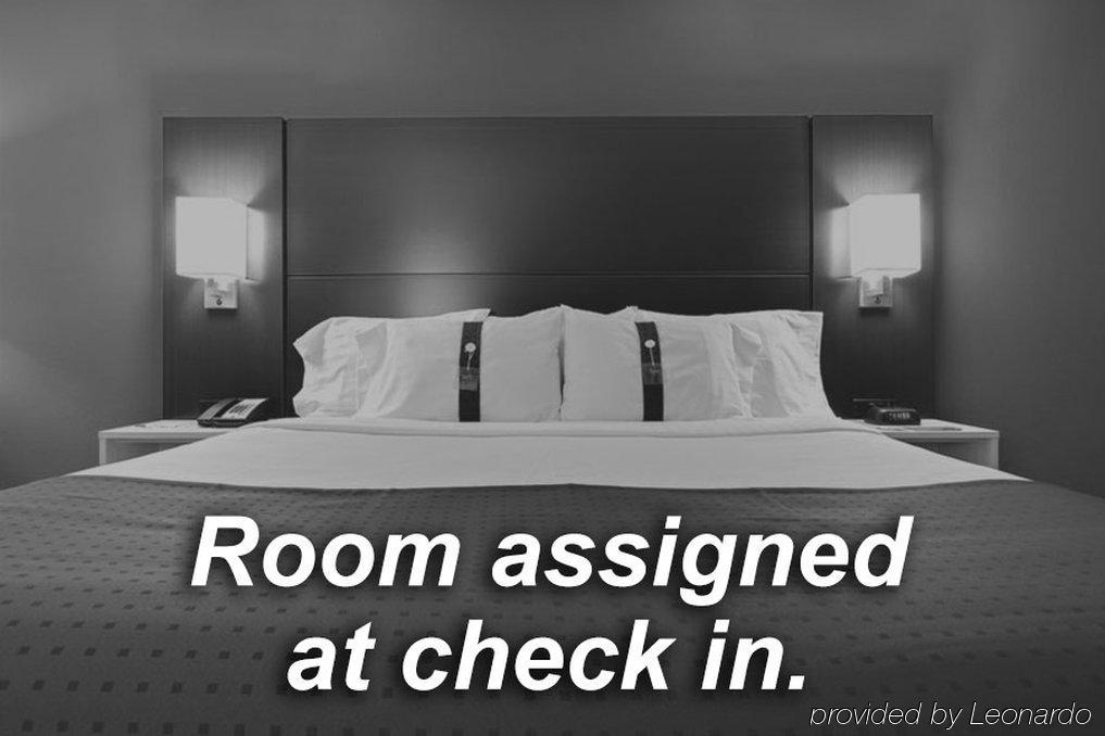 Holiday Inn Express Tuscola Eksteriør billede